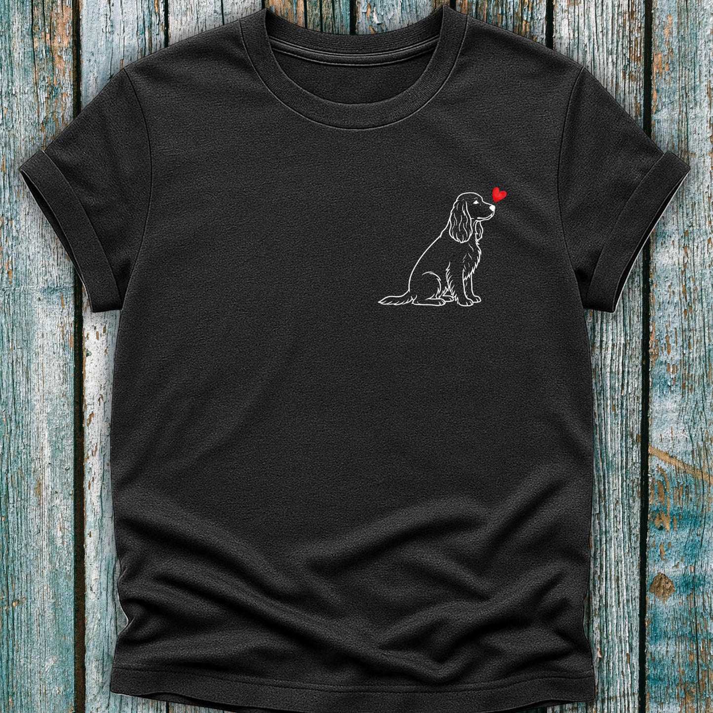 Dark Gray t-shirt with a Spaniel dog and heart design on a wooden surface